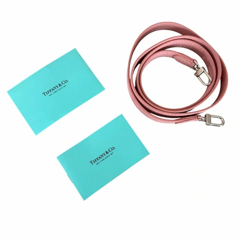 Tiffany & Co. Return to Tiffany’s Leather Pink Crossbody Pochette Bucket Bag NWT